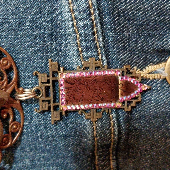 Artisan Dragonfly Brooch - Picture 4 of 4